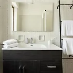 شقة - Charming Flat With Garden