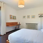 - Charming Flat With Garden