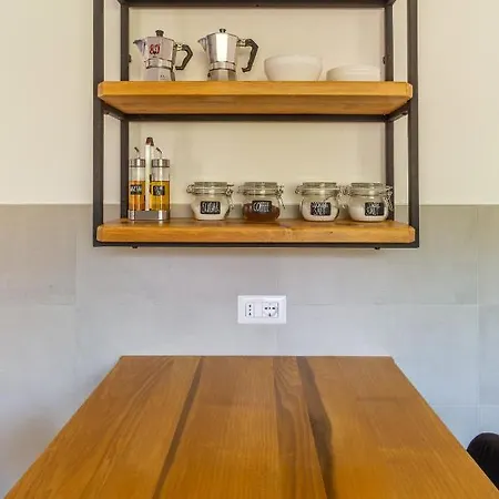 شقة - Charming Flat With Garden