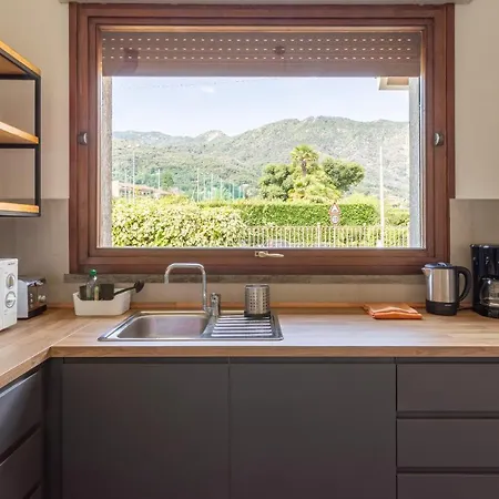 شقة - Charming Flat With Garden