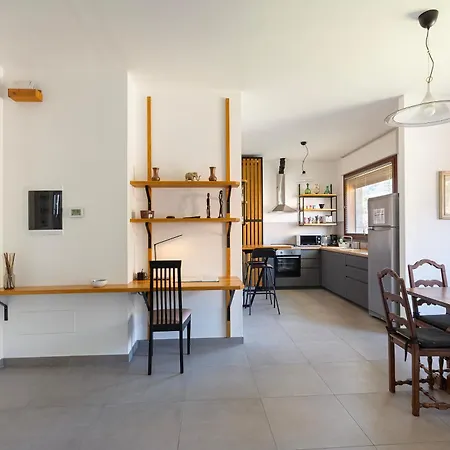 - Charming Flat With Garden Baveno