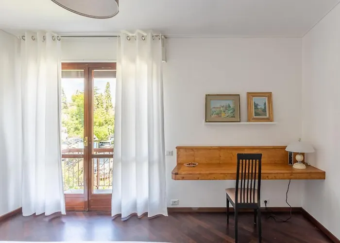 - Charming Flat With Garden *